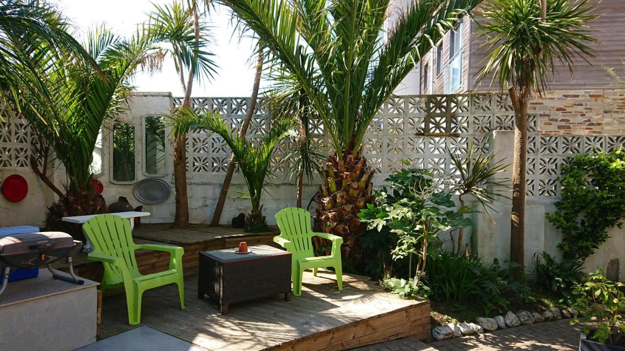 The Black Palms - Fistral Beach Newquay  Exterior photo